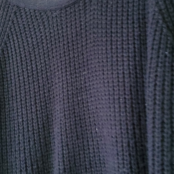 Black sweater with built in white shirt underneath - Picture 3 of 10
